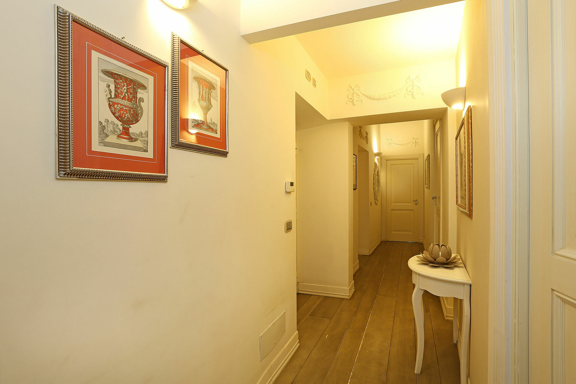 Piazzetta De' Monti Suites Rome Luaran gambar